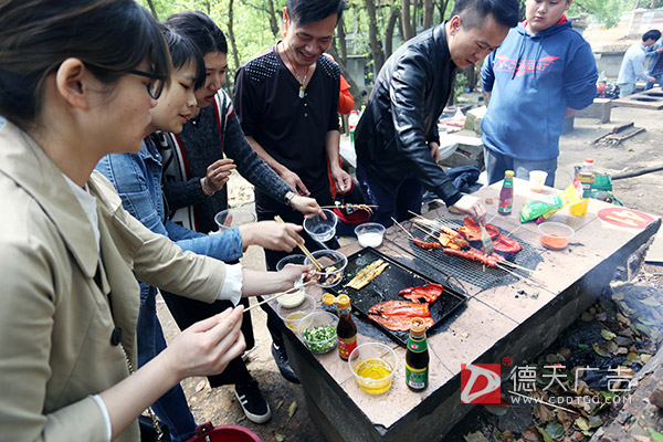 常德市德天廣告有限公司,品牌設計,活動策劃,影視攝制,廣告設備租賃,媒體廣告推廣,