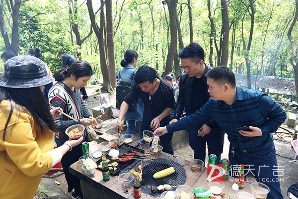 常德市德天廣告有限公司,品牌設計,活動策劃,影視攝制,廣告設備租賃,媒體廣告推廣,